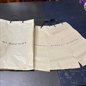 Burberry Vintage 4 Shopping Bags